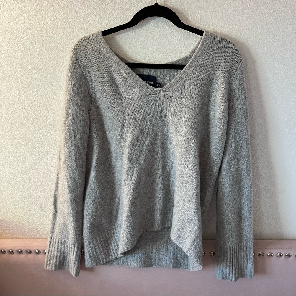 Calvin Klein Gray Sweater (M)